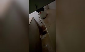 It's so exciting to grab the girl's poop