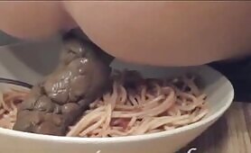 Girls Pooping Huge Turds: Compilation