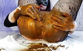Messy Scat Porn: Shit in Pussy Insertion and Solo Masturbation