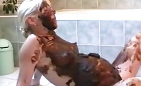 Guy Poops on Pregnant Wife, Covers Her in Shit