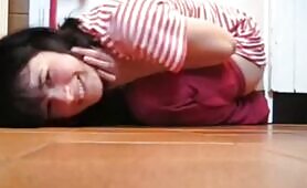 Teen Scat Porn: Gorgeous Amateur Teen Pooping on Camera